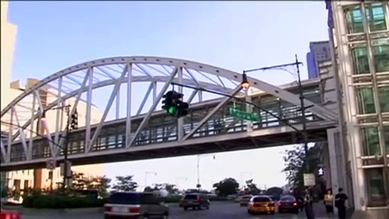 Frontrunners | movie | 2008 | Official Trailer