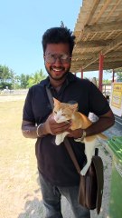 எவ்வளவு அழகா இருக்கு😍 தானா கூப்புட்டு கொஞ்ச சொல்லுது!! | Srilanka