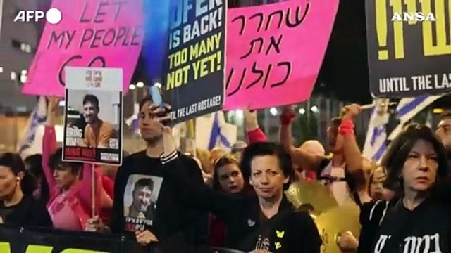 Israele, nuove manifestazioni contro il governo Netanyahu e per gli ostaggi