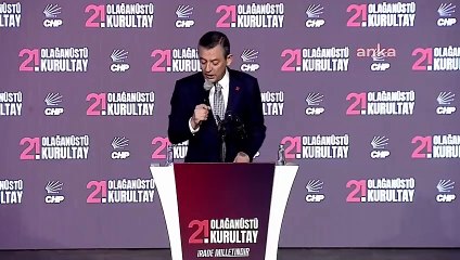 Özgür Özel:   "İktidar batıda seçimlere giren Kürtlere terör yaftası yapıştırmaktan çekinmiyor. Ekrem Başkan'a kurulan kumpas bir yanıyla Kürtlerin seçme seçilme hakkına kurulan kumpastır"