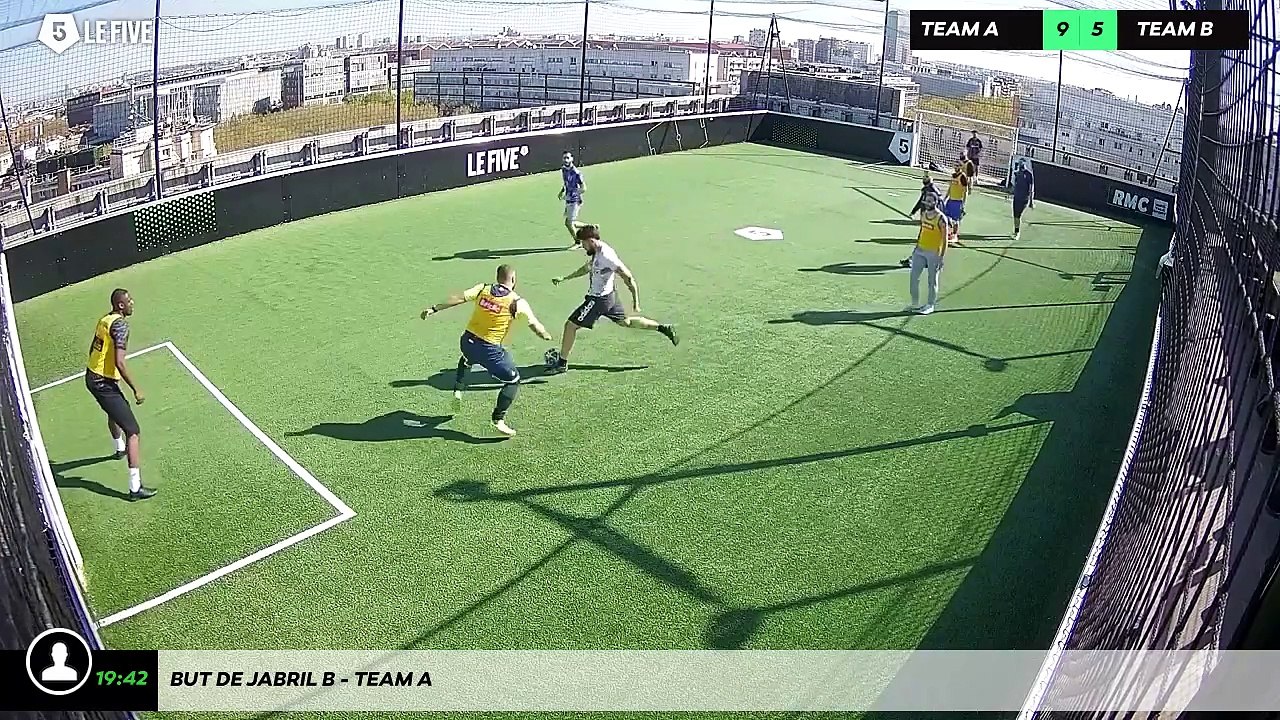But de Jabril B - Team A