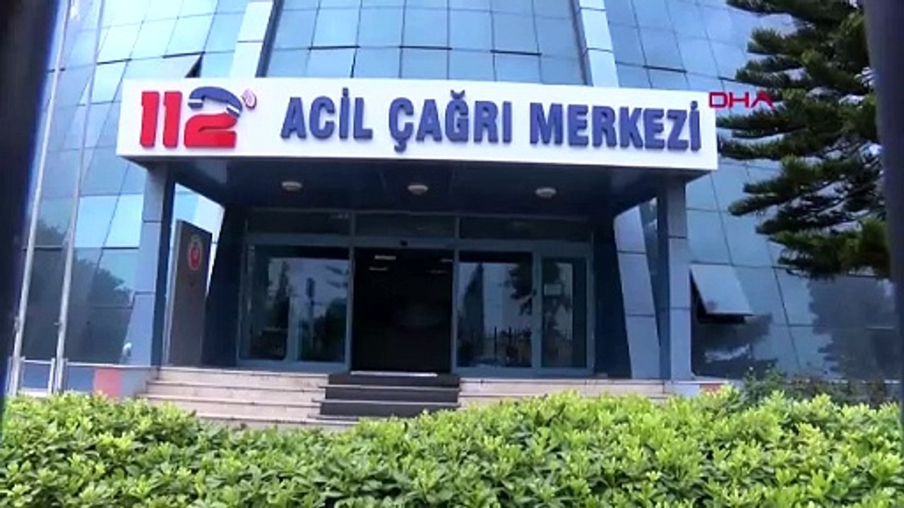 112 hattına evlenme teklifi için bile arıyorlar! 'Ayağımı vuran ayakkabı için ambulans ister misiniz?'