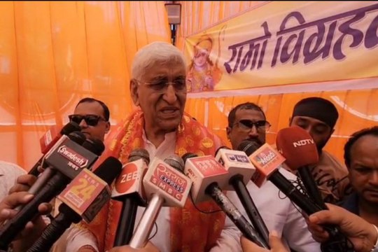 TS statement on naxal encounter: नक्सलियों के एनकाउंटर पर पूर्व डिप्टी CM का बड़ा बयान, कहा- जैसे रामचंद्र जी ने रावण के साथ किया, वैसा अब सरकार कर रही है