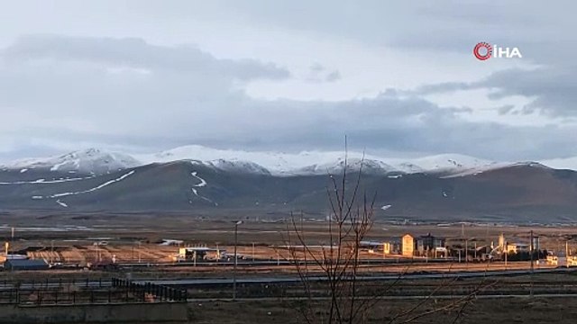 Ardahan dağları beyaz gelinliği giydi
