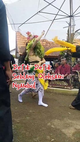 Detik-detik Penari Seblang Ngambul 4-10 April 2025