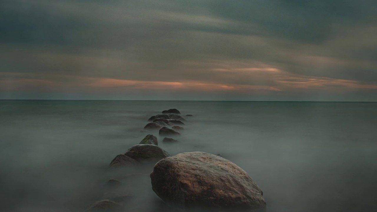 Silent Waves (ambient)
