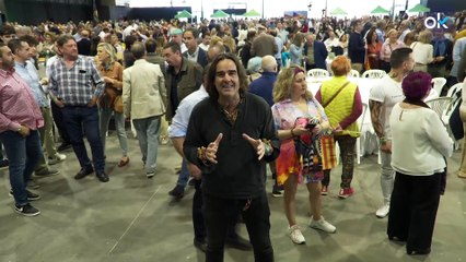 Vox reúne a 2.500 militantes en Valencia: "Sánchez pasará a la historia con un traje a rayas y entre rejas"