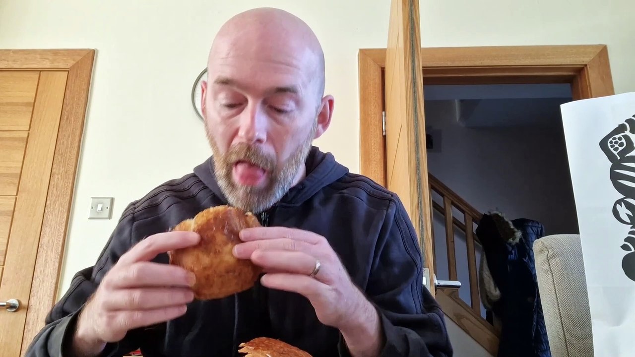 Hobz Bakery in Leith taste test