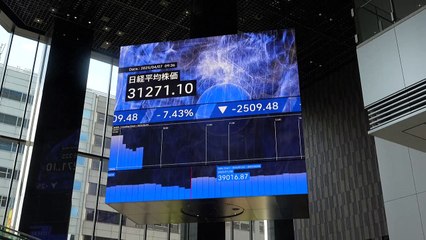 Lunes negro en las bolsas por el temor a una guerra comercial a gran escala