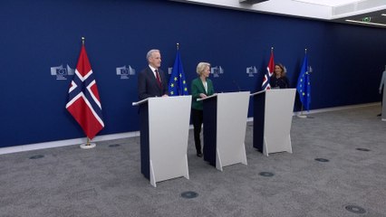 Von der Leyen Signals EU Willing to Reopen Tariff Talks with Trump