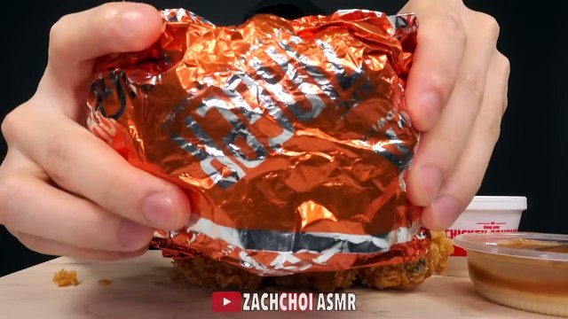 ASMR KFC Chicken & Waffles Sandwich + Drumsticks (No Talking) CRUNCHY EATING SOUNDS