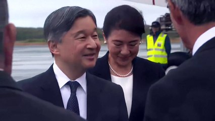 Casal imperial japonês participa de cerimônia de 80 anos da batalha de Iwo Jima