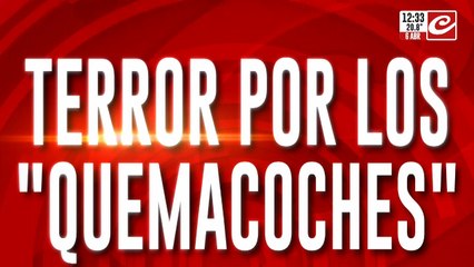 ATAQUE DE QUEMACOCHES EN BALVANERA | Al menos 9 autos y motos incendiados frente a la sede del PJ