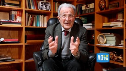 Il videomessaggio di Prodi a Bologna: «Corriamo verso il futuro, c'è fretta, non c'è più tempo»