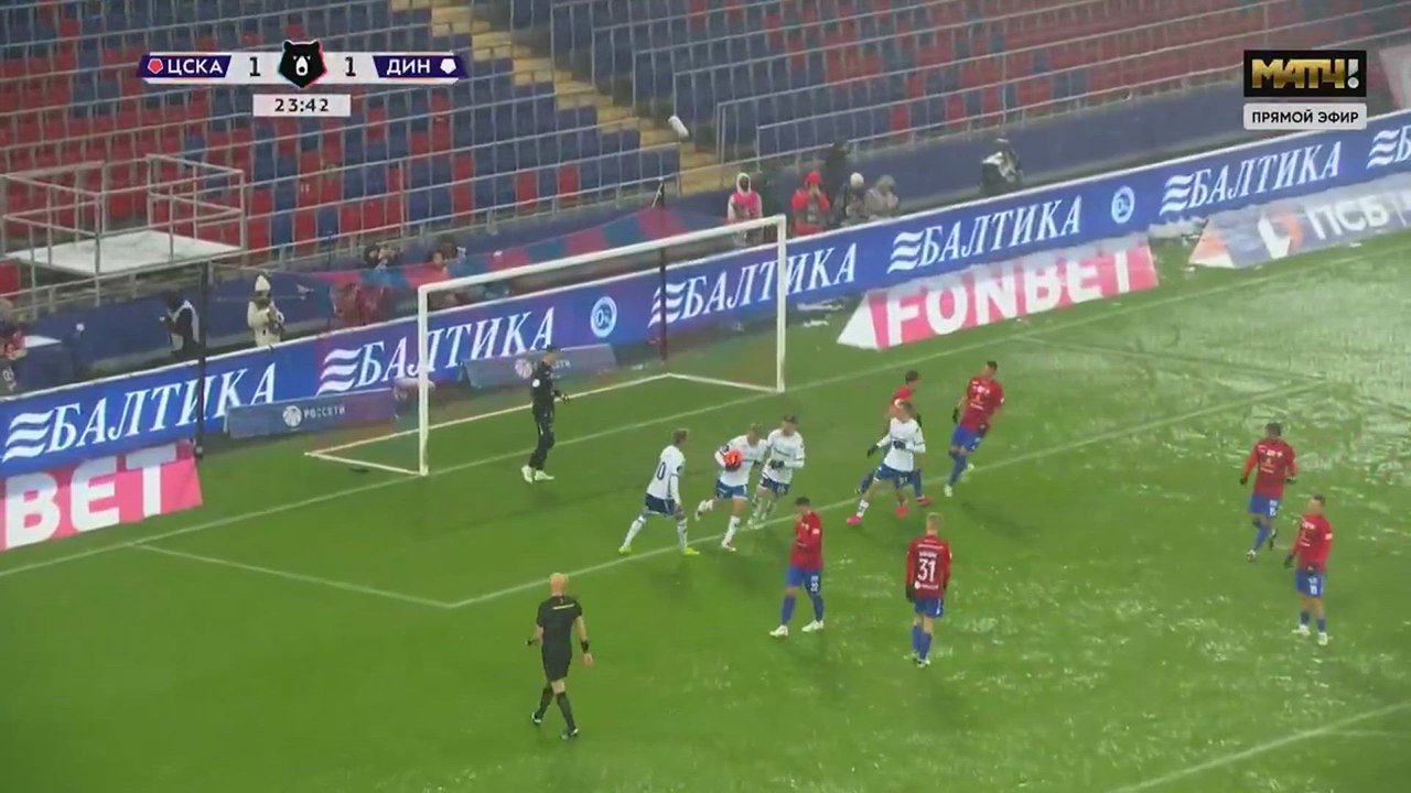 Nieve, pelota naranja y la ley del ex para Jorge Carrascal