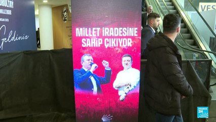 Oposición turca pide elecciones anticipadas