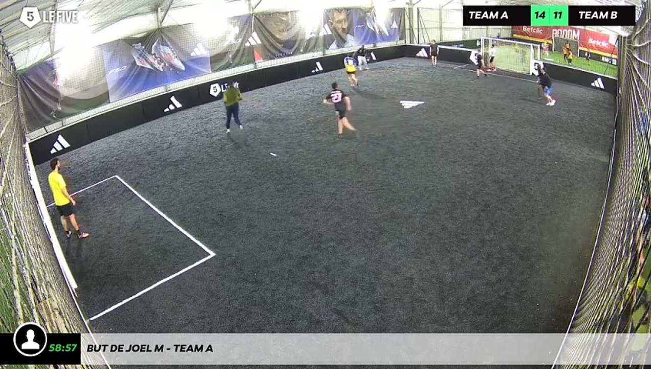 But de Joel M - Team A