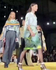 المرأة الحقيقية هي من يريدها جوليان ماكدونالد على منصّته في لندن!