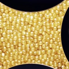 ابعثي الانتعاش في محيط عينيكِ مع مستحضر La Prairie الثوري