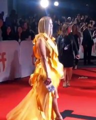 بين مهرجان تورنتو ودوفيل، 3 من نجماتنا المفضّلات بإطلالات تتخطّى سقف الأناقة!