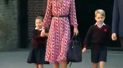شاهدي بالفيديو، الأميرة شارلوت تبدأ يومها الأول في المدرسة وتحصل على لقب جديد