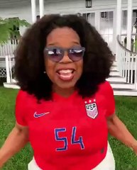 بالرغم من تبرّعهم بالملايين، أوبرا وينفري مُتهمة بالتقصير وغضب من براد بيت