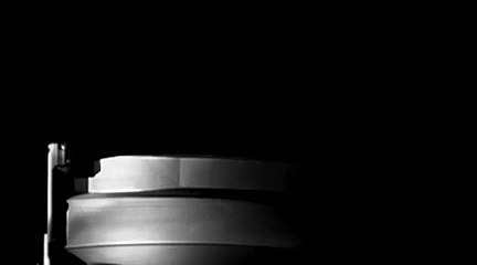 الغموض والفخامة في مجموعة سيلين الأولى للعطور بقيادة هادي سليمان