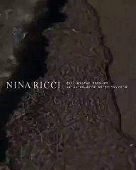 امرأة نينا ريتشي تتلاعب بالأشكال وتبحث عن الابتكار في تصاميم ريزورت 2020