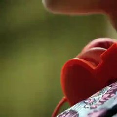 دليلك لمجوهرات الصيف: الجواهر الملونة للمساء والماسات الباهظة للنهار!