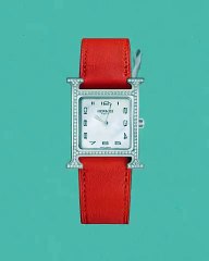 4 مواصفات يجب أن تعرفيها عن ساعة Heure H من Hermès!