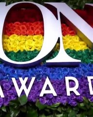 في حفل Tony Awards: حضور لافت للمسة الشرقية في مكياج النجمات