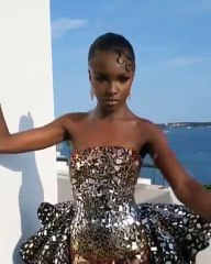 المصمّمون العرب يطلقون من مهرجان كان صيحات لوك السهرات 2019