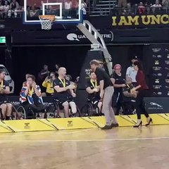 الأمير تشارلز يمنع ميغان ماركل من وضع التاج الملكي!