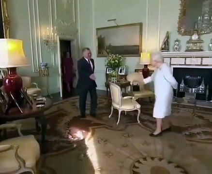 3 إطلالات للملكة رانيا في بريطانيا تطابق الشياكة الملكية المطلوبة