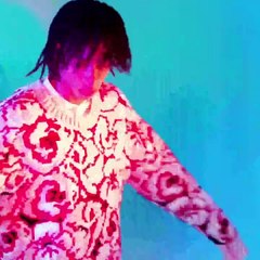 الريش رمزاً للحرية في تصاميم سيدريك شارلييه خريف 2019