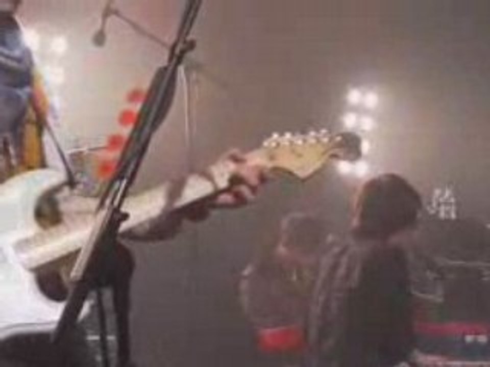 Panic at the Disco perform at Soundcheck!