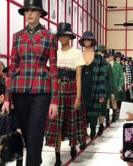 حصاد أسبوع باريس للموضة: هذه هي خياراتي لأجمل 25 إطلالة!