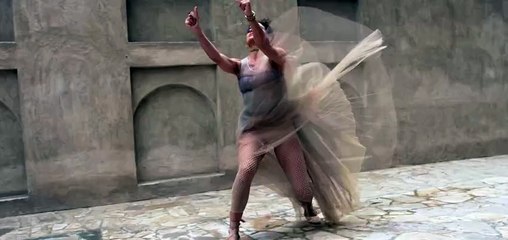 فيديوشوت: ريا هرموش راقصة باليه بتوقيع ديور