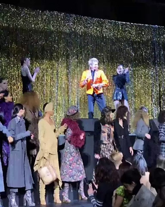 مجموعة مايكل كورس لخريف 2019 أثارت فينا الحنين...