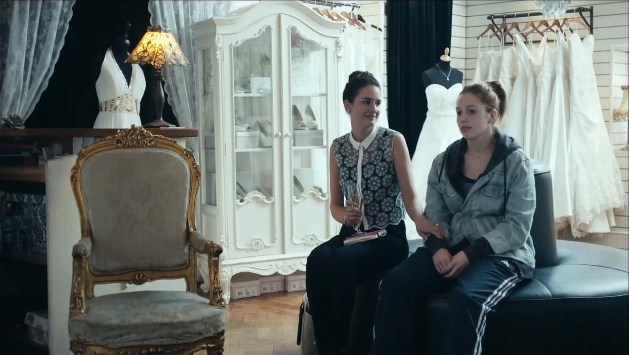 Ein Date für Mad Mary | movie | 2016 | Official Trailer