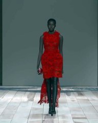 بوت الـ Thigh High Boots سيُلازم إطلالاتكِ في شتاء 2020