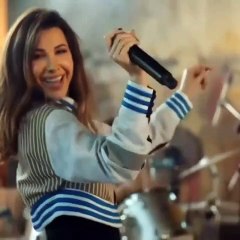 تعرّفي إلى تفاصيل إطلالات نانسي عجرم من توقيع المصمم حسين بظاظا