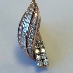 جيجر- لوكولتر تتخطّى التوقعات بساعتَي مجوهرات مصممتَين بحركة كاليبر 101 الاستثنائية