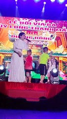 Vó Ngựa Trên Đồi Cỏ Non Quỳnh Trang