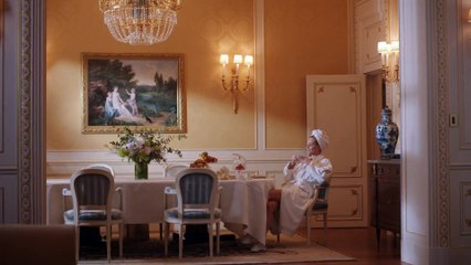 مستحضر جديد من سيسلي يكمل روتين بوبي ديليفين الجمالي لكل يوم