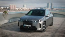 BMW iX xDrive60 Exterior Design in Frozen Pure Grey