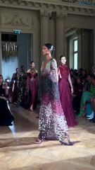 استعان بشظايا الزجاج والألوان الداكنة: مجموعة زهير مراد تستكشف المشاعر الخفيّة لـDrama Queen