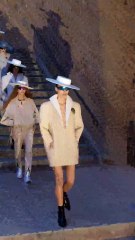 بالقبعة وأحذية ركوب الخيل: مجموعة لويس فويتون كروز 2025 تحتفي بالحضارة الإسبانية