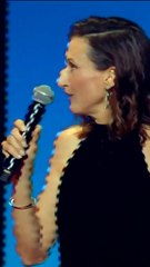 نادين لبكي تواصل تألقها في كان 2024 بإطلالة مخملية ساحرة