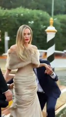 أنجيلينا جولي نجمة اليوم الثاني لمهرجان البندقية السينمائي